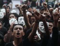 Mahasiswa Makassar Serukan Lawan Politik Dinasti dan Pelanggar HAM
