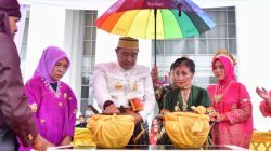 Pj Gubernur Ikuti Ritual Mappacekke Wanua Sebelum Perayaan HUT Palopo Ke-22