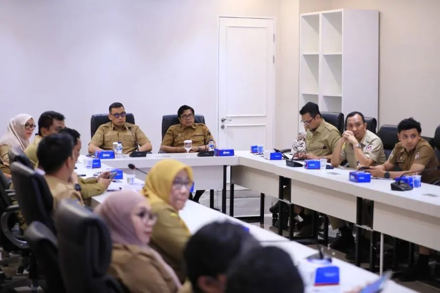 Sekda Makassar  Andi Zulkifly Nanda pimpin Rapat Koordinasi terkait persiapan HUT dan Koperasi Korpri (Dok: Ist)