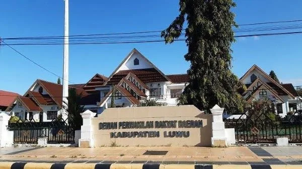 Gedung DPRD Kabupaten Luwu, Sulawesi Selatan.
