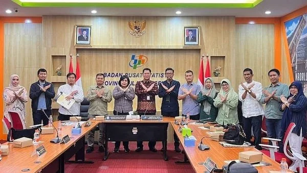Plh Kepala Dinas Perindustrian dan Perdagangan Sulsel, Since Erna Lamba dan Kepala BPS Sulsel, Aryanto (Dok: Int)