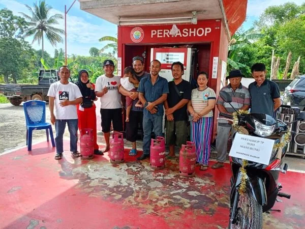 Pengembangan Pertashop melalui kolaborasi dengan pengusaha lokal di Luwu Timur (Dok : Ist).