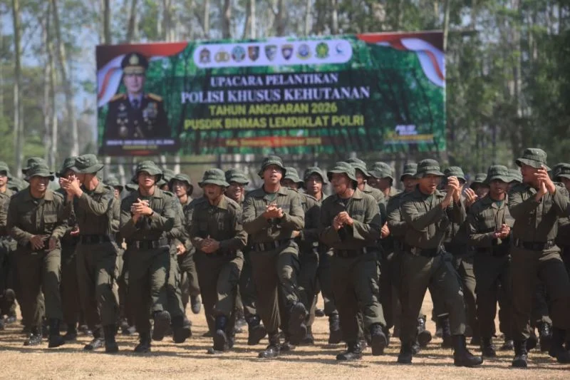 Suasana upacara pelantikan Polisi Khusus Kehutanan Tahun Anggaran 2026 di Semarang, Jumat (16/10/2026). ANTARA/HO-Divisi Humas Polri