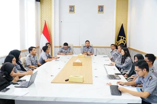 Kanwil Kemenkum Sulsel menggelar rapat Inventarisasi Layanan Publik (Dok : Ist).