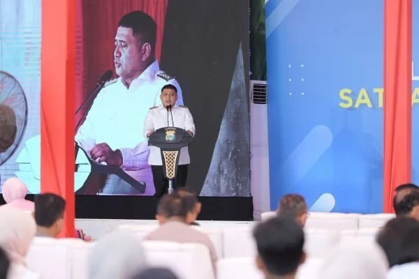 Wali Kota Makassar, Munafri Arifuddin, saat menghadiri groundbreaking pembangunan SPPG milik Polrestabes Makassar, (Dok: Ist).