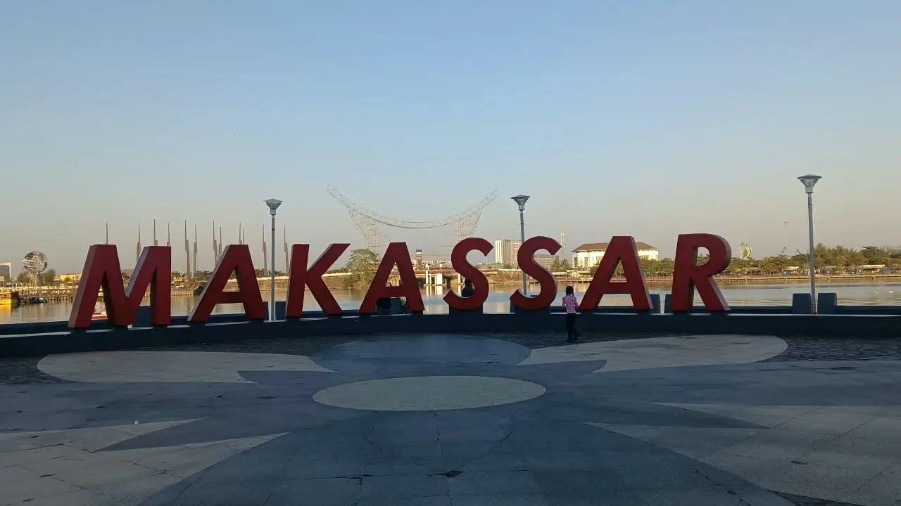 Tugu Makassar di Pantai Losari (Dok: Sinta KabarMakassar)