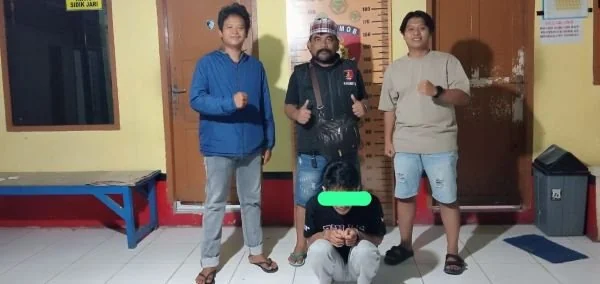 Tim Resmob Polresta Mamuju saat berhasil meringkus pelaku jambret (dok:ist)