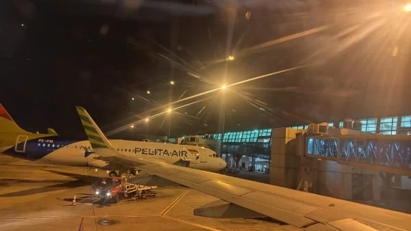 Aktivitas penerbangan di Bandara (Dok : Hanifah KabarMakassar).