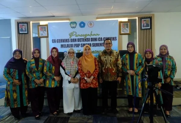 Tim Penggerak PKK Kabupaten Gowa bersama Ikatan Bidan Indonesia (IBI), Dinas Kesehatan Kabupaten Gowa dan RSUD Syekh Yusuf gelar edukasi pemeriksaan IVA dan pap smear secara serentak di 26 puskesmas (Dok : Ist).
