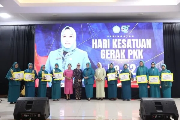 TP PKK Kabupaten Bantaeng, menggelar Peringatan Hari Kesatuan Gerak PKK ke-52 (Dok : ist).