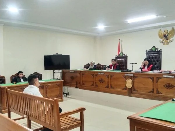 Terdakwa kasus uang palsu sindikat UIN Alauddin Makassar, Annar Salahuddin Sampetoding (Dok: Ist).