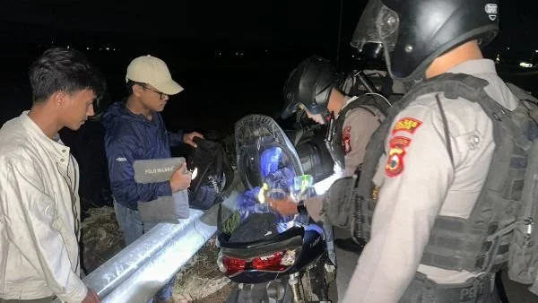 Polisi saat melakukan patroli (Dok: Ist).