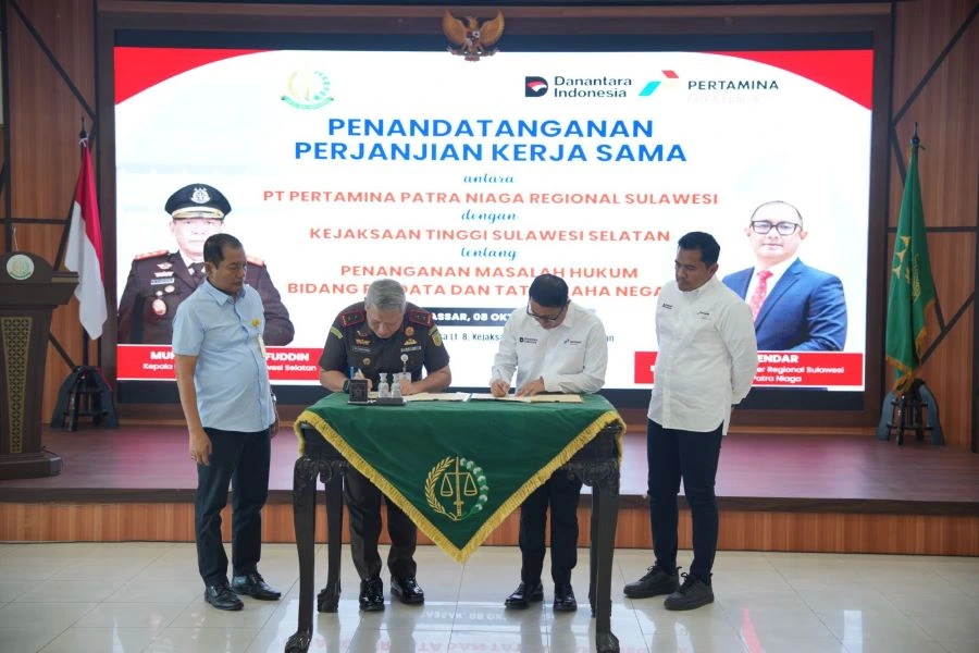 Kejati Sulsel dan Pertamina Patra Niaga memperkuat sinergitas kelembagaan melalui penandatanganan perjanjian kerjasama (Dok: Ist)