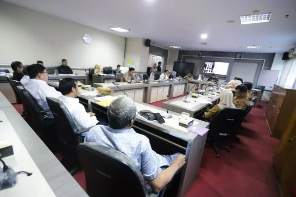 Rapat Dengar Pendapat (RDP) bersama Komisi A DPRD Sulsel, (Dok: Ist).