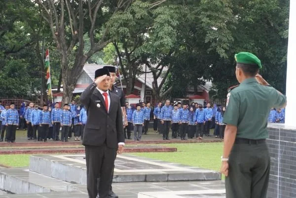 Wabup Jeneponto, Islam Iskandar saat memimpin Upacara Peringatan Hari Kebangkitan Nasional (Dok : Ist).