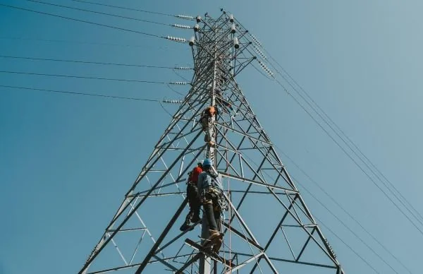 Pelayanan kelistrikan dari PT PLN (Dok: Ist).