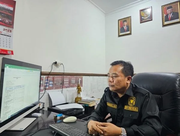 Ketua KPU Sulawesi Selatan, Hasbullah.