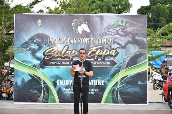 Pameran dan Kontes Bonsai Tingkat Nasional di Kabupaten Sinjai resmi dibuka oleh Pj. Bupati Sinjai, Andi Jefrianto Asapa ist