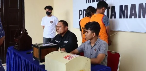 Konferensi pers pengungkapan kasus pencurian kotak amal. (Dok: Ist)