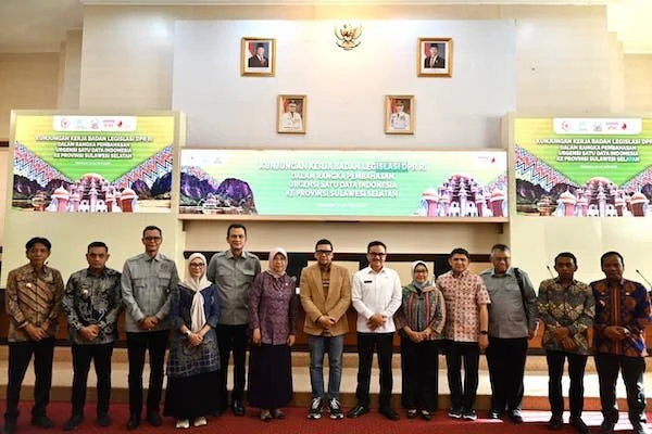 Kunjungan kerja Baleg DPR RI di Makassar (dok. Ist)