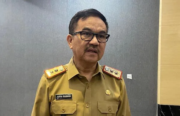 Sekprov Sulsel di Kantor Gubernur Sulsel (Dok: Nofi KabarMakassar)