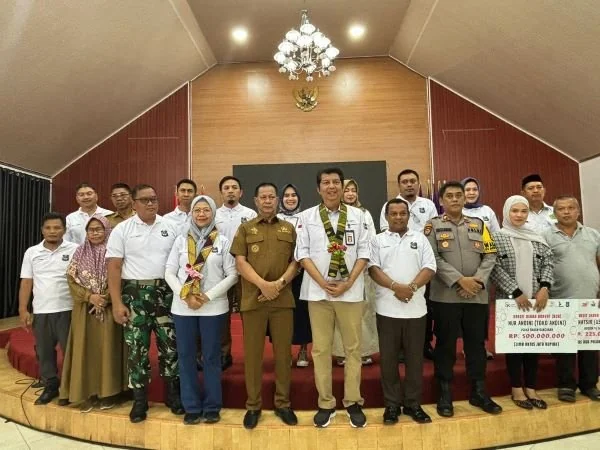Otoritas Jasa Keuangan (OJK) Provinsi Sulawesi Selatan dan Sulawesi Barat berkolaborasi dengan PT Bank Sulselbar menggelar kegiatan edukasi keuangan (Dok : ist).