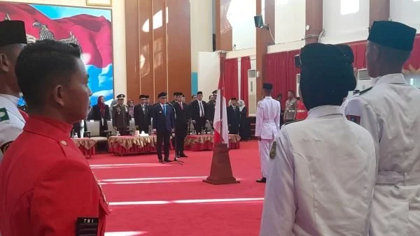 Pj Gubernur Sulsel, Prof Zudan Arif Fakrulloh pada pengukuhan Paskibraka Sulsel di Rumah Jabatan Gubernur Sulsel (Dok: Nofi KabarMakassar)