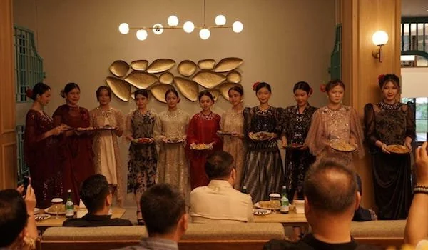 estoran Peranakan bergaya old-money, Soerani hadir di Centre Point of Indonesia, Makassar (Dok: Ist)