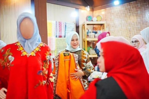Booth Dekranasda Kabupaten Gowa (Dok: Ist).
