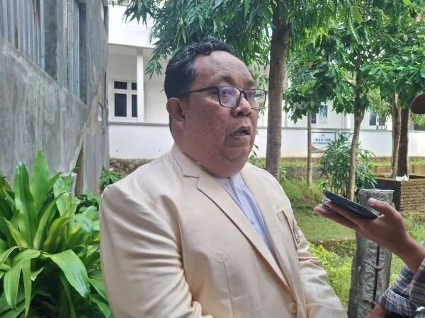 Ketua Program Studi Magister Agribisnis Pertanian Universitas Tomakaka Mamuju, Dr. Sulaiman Teddu (dok:ist)