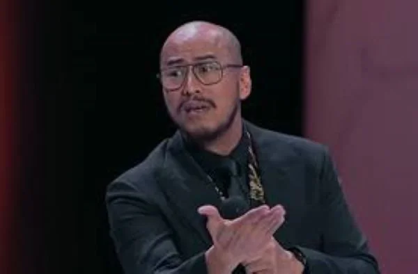 Komika Pandji Pragiwaksono saat Membawa Materi Mens Rea dalam Materinya , (Dok: Ist).