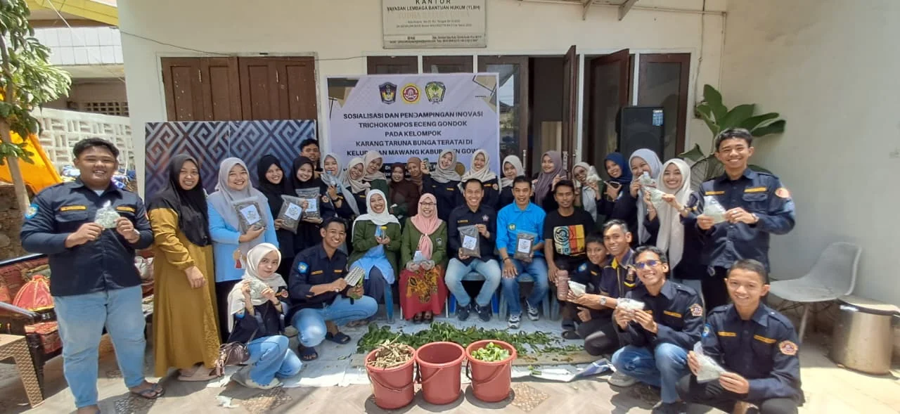 Dosen UMI Sulap Eceng Gondok Jadi Pupuk Organik Trichokompos di Gowa