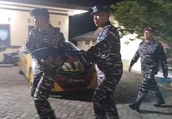 Evakuasi Bahan Peledak Rudal di Takalar. (Dok: Ist)