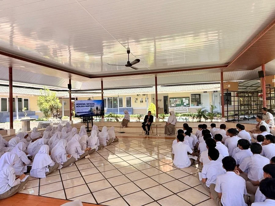SMP Islam Athirah Bukit Baruga membekali murid kelas IX tentang pergaulan sehat dan batasan diri (Dok: Ist)