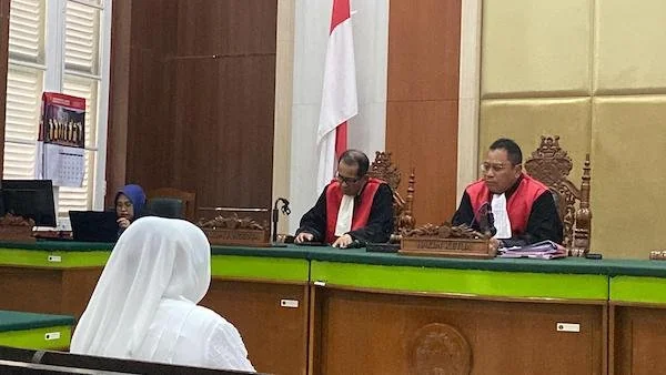 sidang tuntutan Mirahayati dan Agus Salim di PN Makassar (Dok: Atri KabarMakassar)