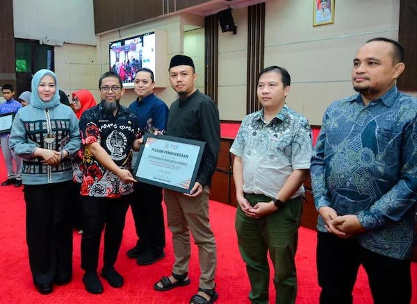 Wagub Sulsel Fatmawati Rusdi pada peluncuran Program Collaborative Digital Class di Kantor Gubernur Sulsel (Dok: Ist)
