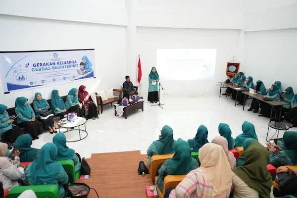 Kegiatan Gerakan Keluarga Cerdas Berinternet, (Dok: Ist).