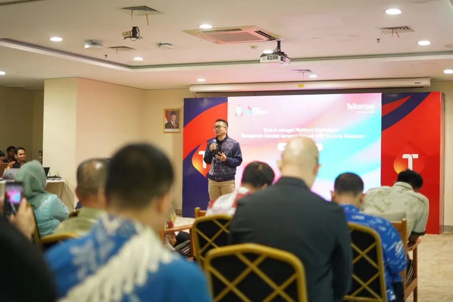 Telkomsel lakukan sosialisasi platform digitalisasi sekolah Skul.id kepada 55 kepala sekolah SMP se-Kota Makassar di Gedung Baruga Telkomsel (Dok: Ist)
