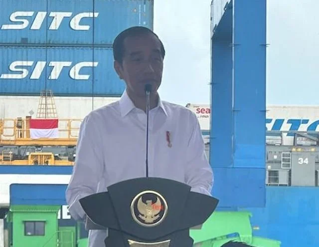 Presiden Jokowi resmikan Makassar New port (MNP), Kamis (22/2).