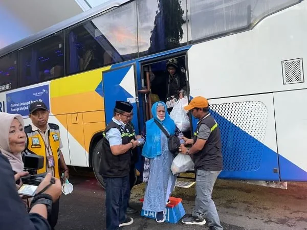Jemaah haji embarkasi Makassar (Dok : Andini KabarMakassar).