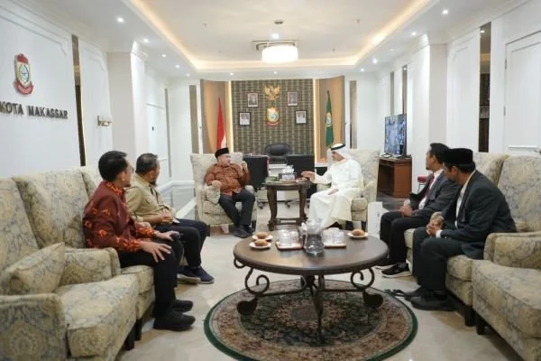 Audiensi Dubes Kuwait dengN Wali Kota Makassar Munafri Arifuddin (Dok: Ist).