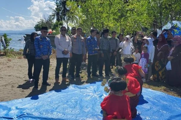 Festival Sungai Tubo-salutambung yang dihadiri Kadis PUPR Sulbar (Dok : Ist).