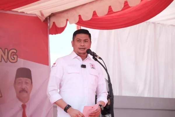 Bupati Gowa yang juga Ketua Palang Merah Indonesia (PMI) Sulawesi Selatan, Adnan Purichta Ichsan (Dok : Ist).