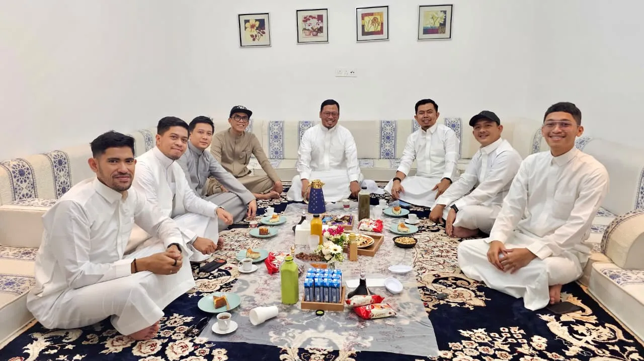 Suasana Enam Anggota DPRD Sulsel saat Kunjungan ke SPIDI Makkah (Dok: Ist).