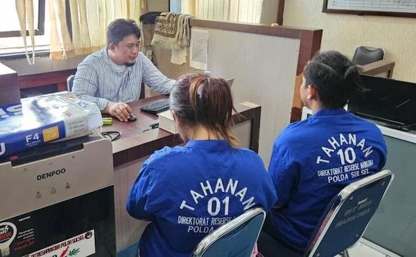 Dua pelaku penyalahgunaan narkoba yang diamankan Polda Sulsel (Dok:Ist)