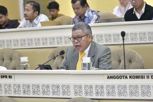 Anggota Komisi II DPR RI dari Fraksi Golkar, Taufan Pawe, (Dok: Ist).