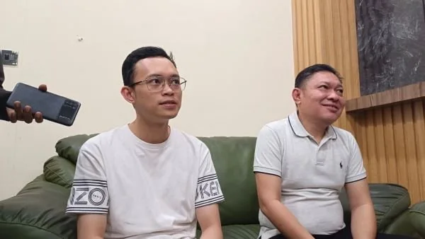 Ketua DPW PPP Sulsel, Ilham Ari Fauzi (Kacamata) (Dok: KabarMakassar).