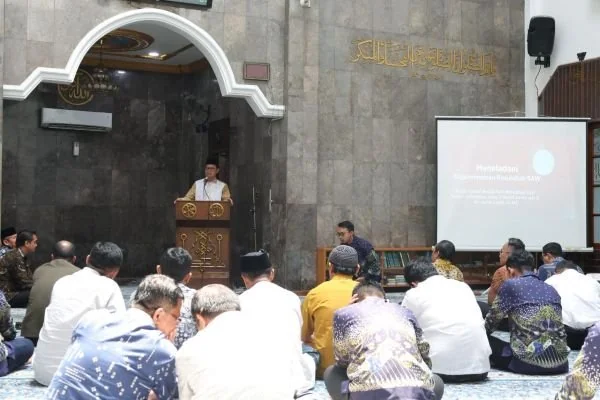 Kepala BPOM RI Taruna Ikrar mengingatkan pentingnya meneladani akhlak Nabi Muhammad SAW (Dok : Ist).
