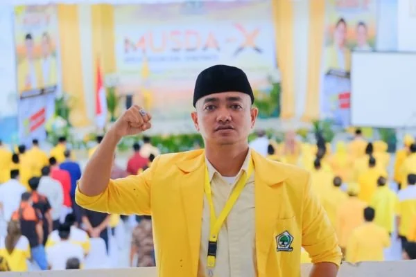Pimpinan Partai Golkar Kecamatan Bangkala, Ahmad Akmar Anas.