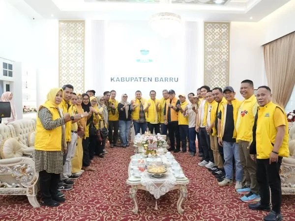 Ketua DPD II Partai Golkar Makassar yang juga Wali Kota Makassar, Munafri Arifuddin saat Melakukan Safari Politik (Dok : Ist).
